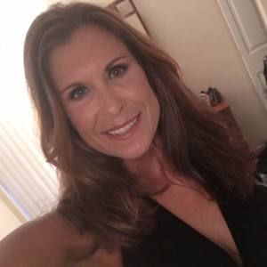 Meet your Posher, Leslee